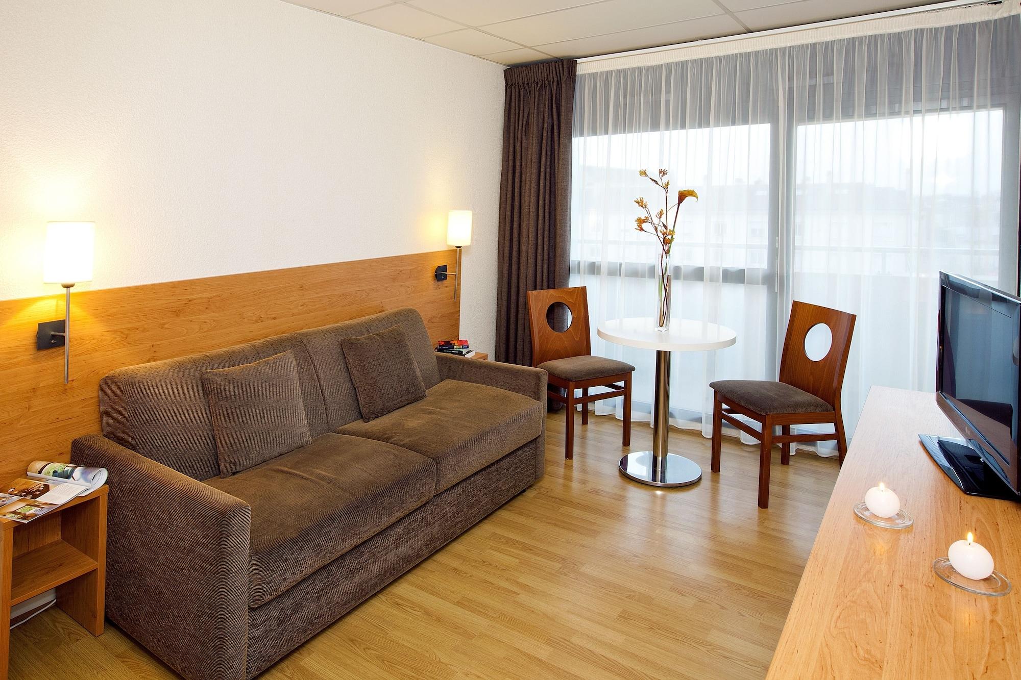 Sejours & Affaires Rennes De Bretagne Aparthotel Exterior foto